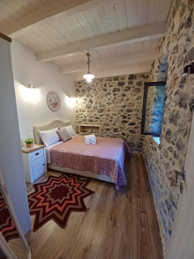 Rodanthe'S Guest House Стемница Экстерьер фото