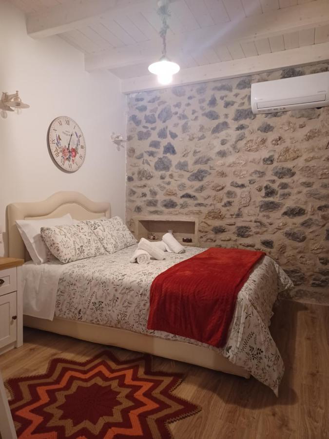 Rodanthe'S Guest House Стемница Экстерьер фото